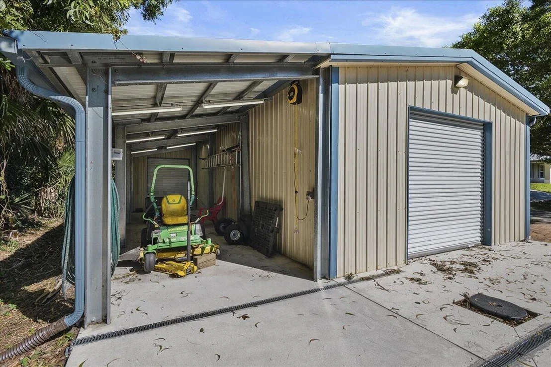Photo of 10975 Randolph Siding Road