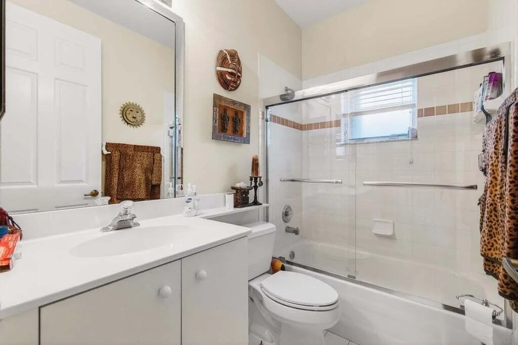 Photo of 6807 W Liseron W