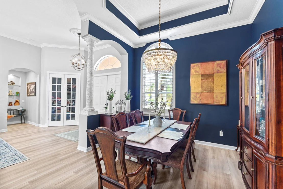 Photo of 21704 Fall River Drive