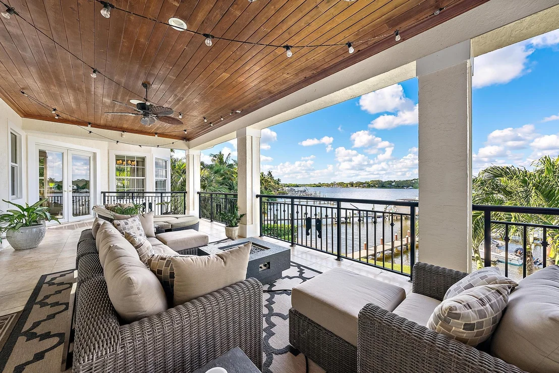 Photo of 18137 Palm Point Drive