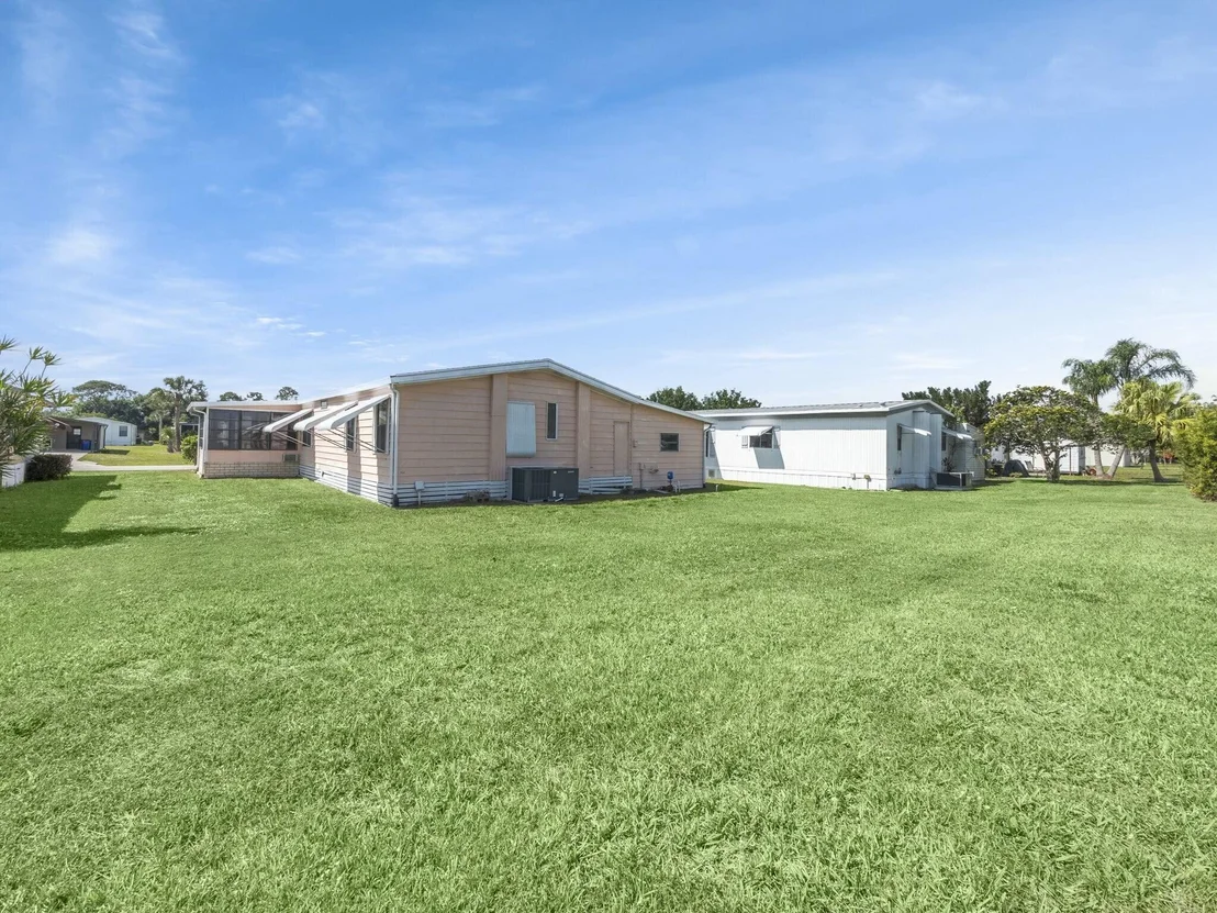 Photo of 2661 SW Toronado Trail