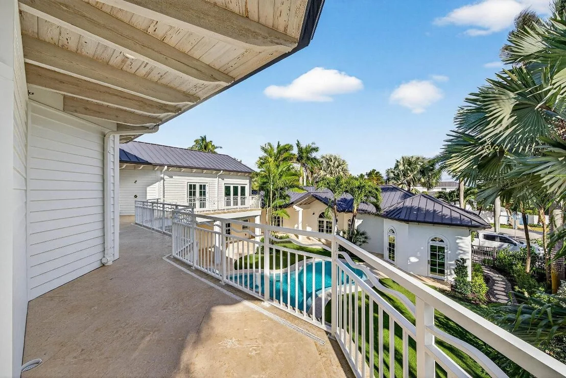 Photo of 720 N Ocean Boulevard