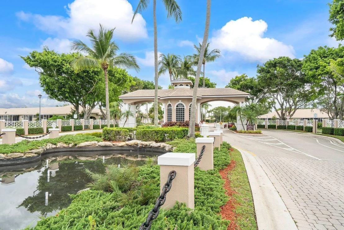 Photo of 8351 Mastic Cay