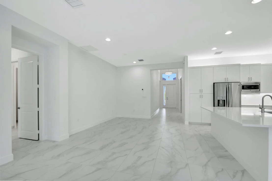 Photo of 9375 Mountain Pine Grove