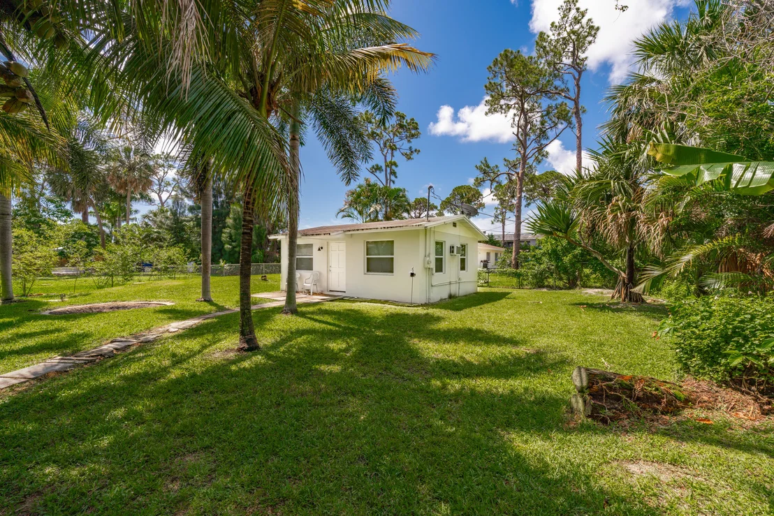 Photo of 2729 Helyn Road
