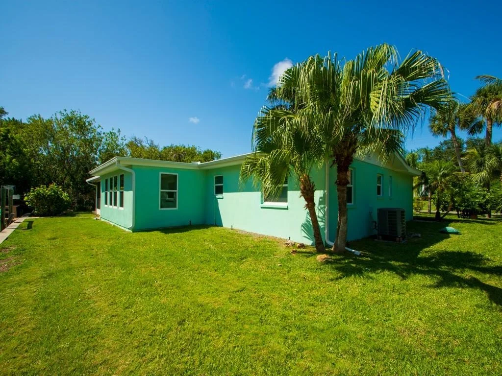 Photo of 285 Live Oak Drive