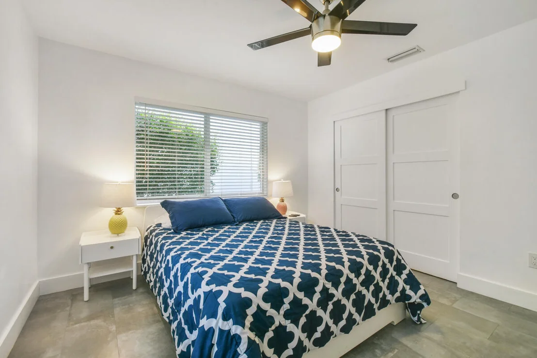 Photo of 1182 Beach Road