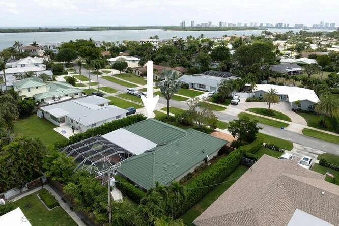 Photo of 137 Gulfstream Road