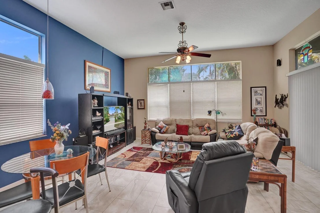 Photo of 1775 Annandale Circle