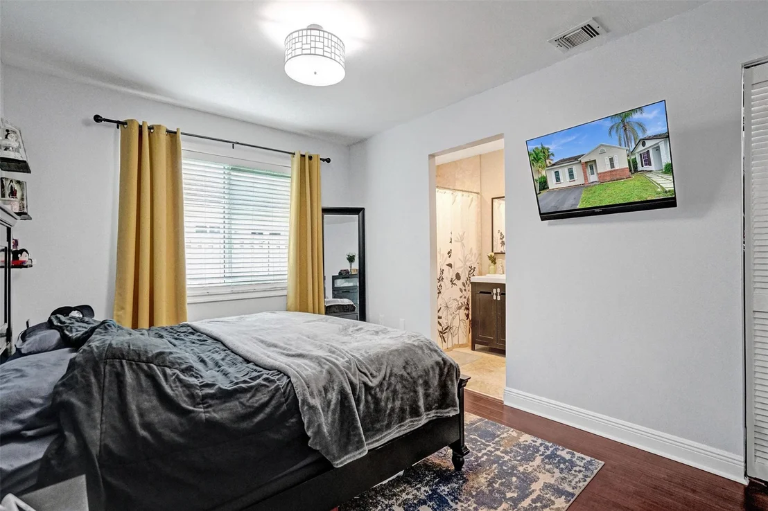 Photo of 781 W Beckley Square