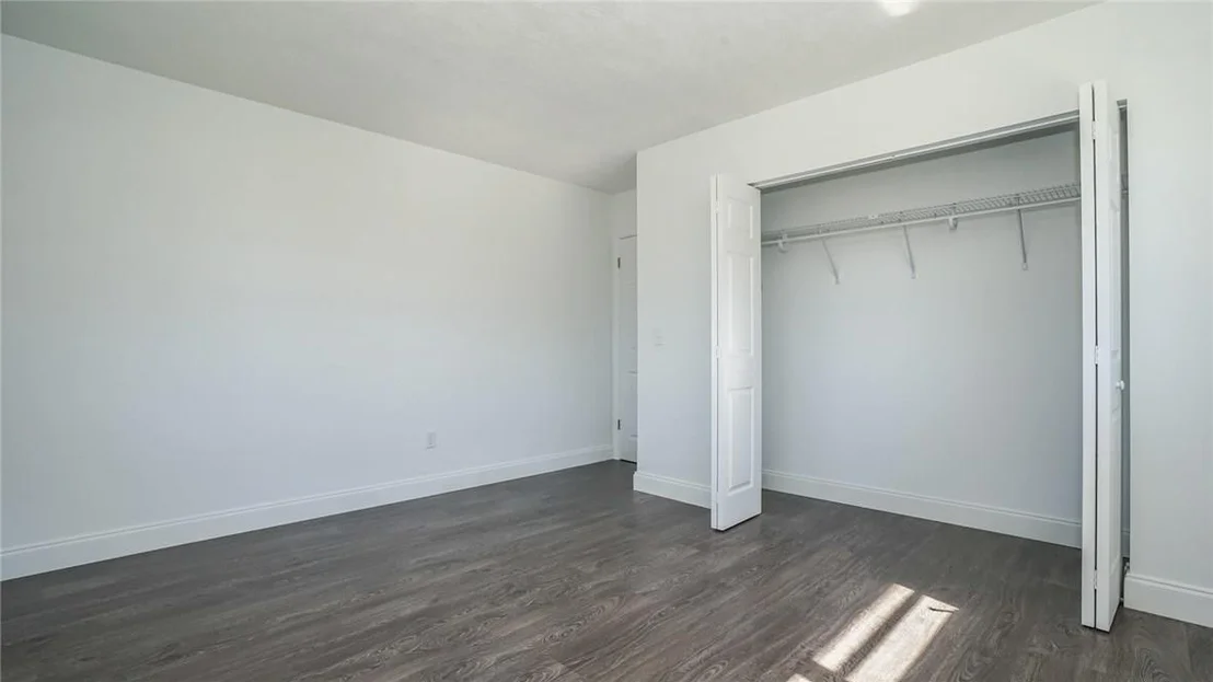 Photo of 330 SE 5th Terrace