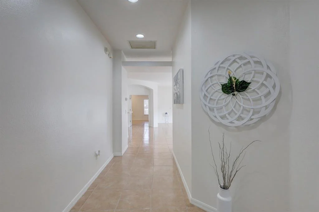Photo of 610 Maple Point Drive