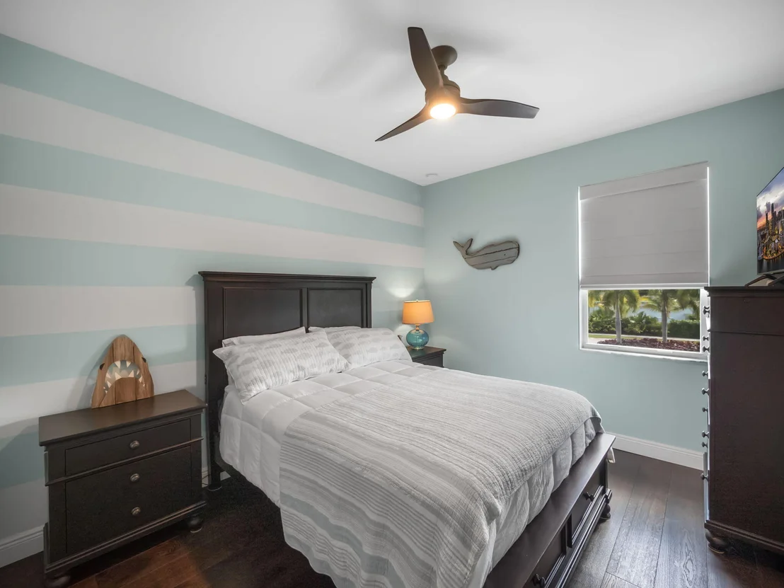 Photo of 708 SW Riverwatch Place