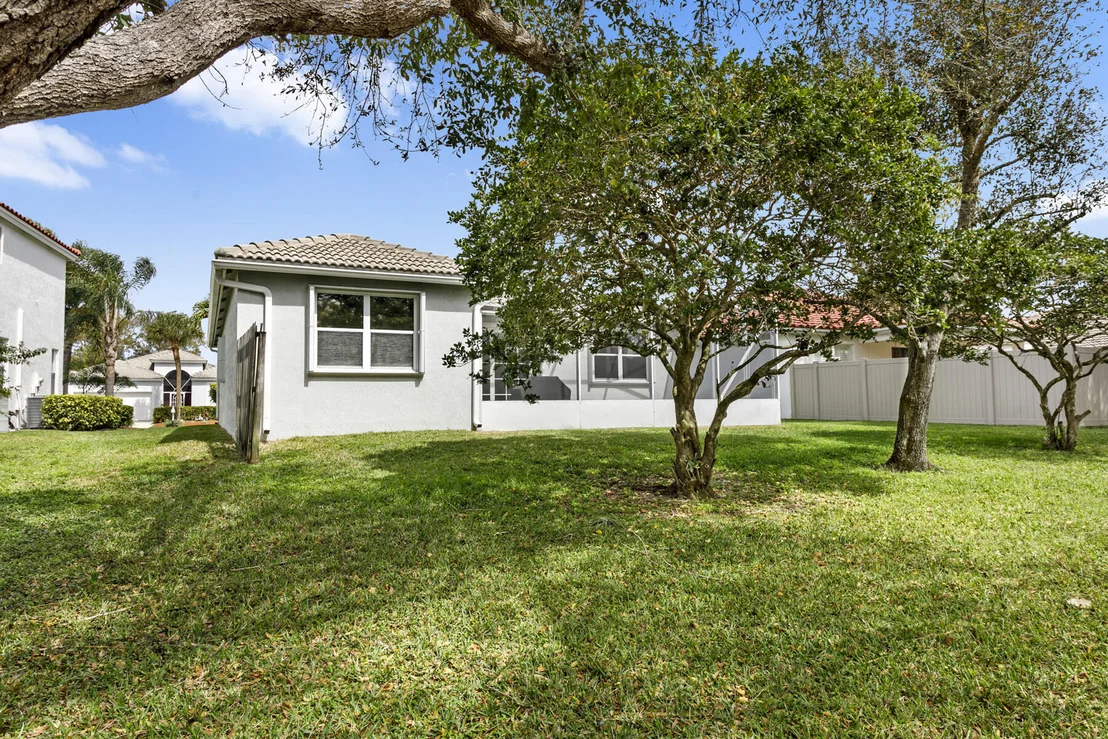 Photo of 10748 Hidden Bend Way