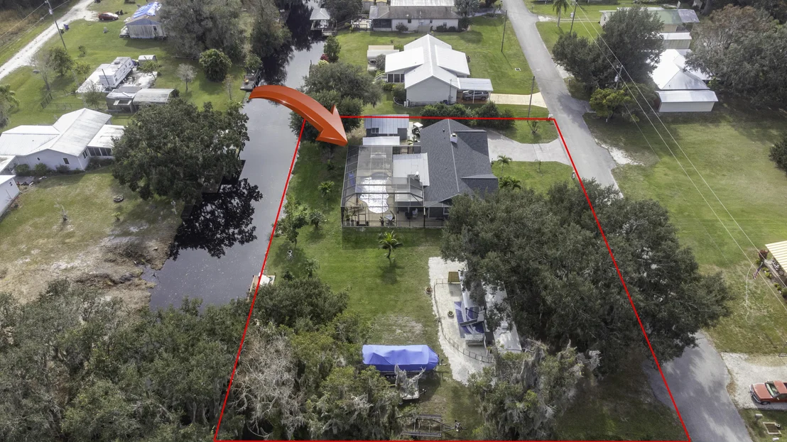 Photo of 1332 N Oak Ridge Drive