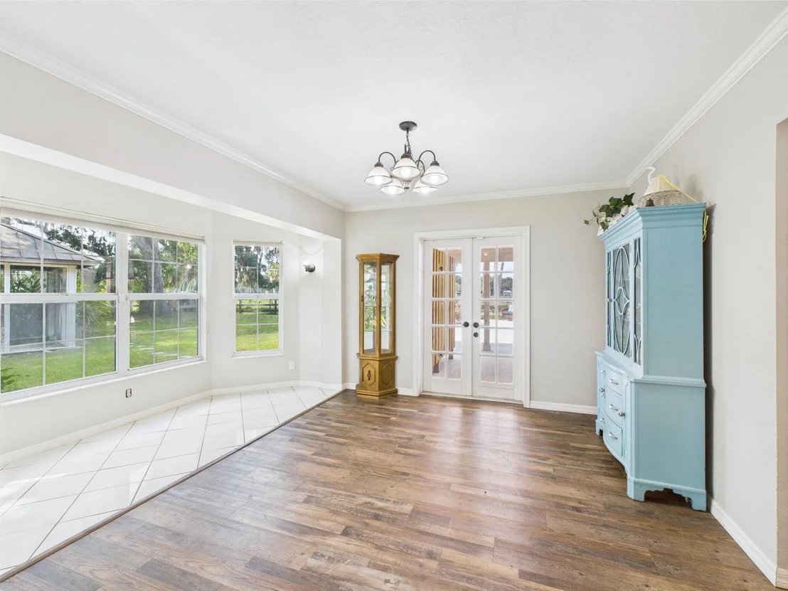 Photo of 2045 SW 18th Lane