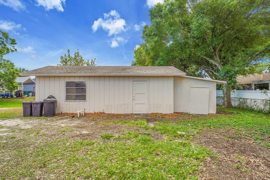 Photo of 5111 Palm Drive