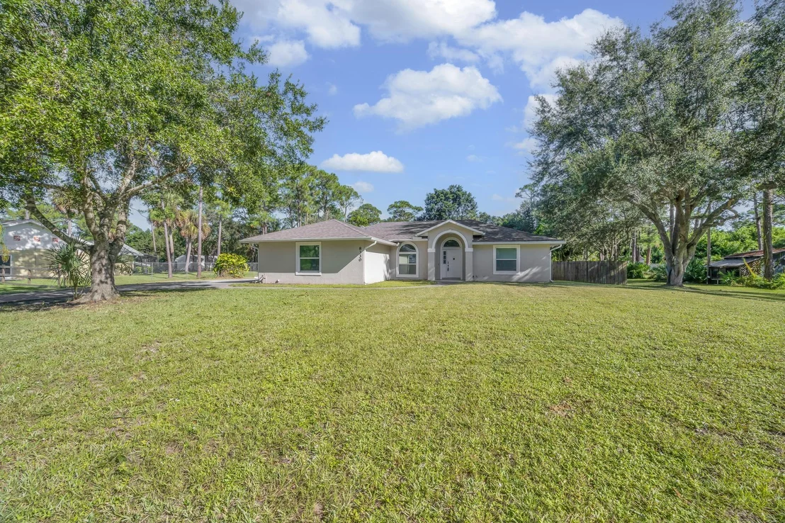 Photo of 8330 Hidden Pines Road