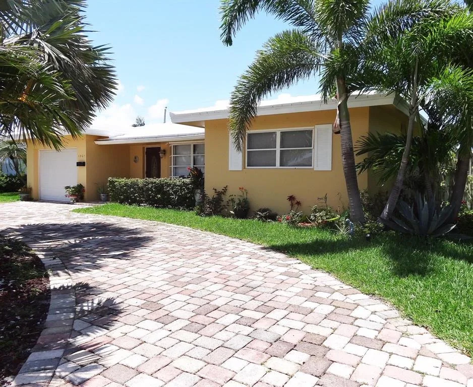 Photo of 1301 SE 14th Drive