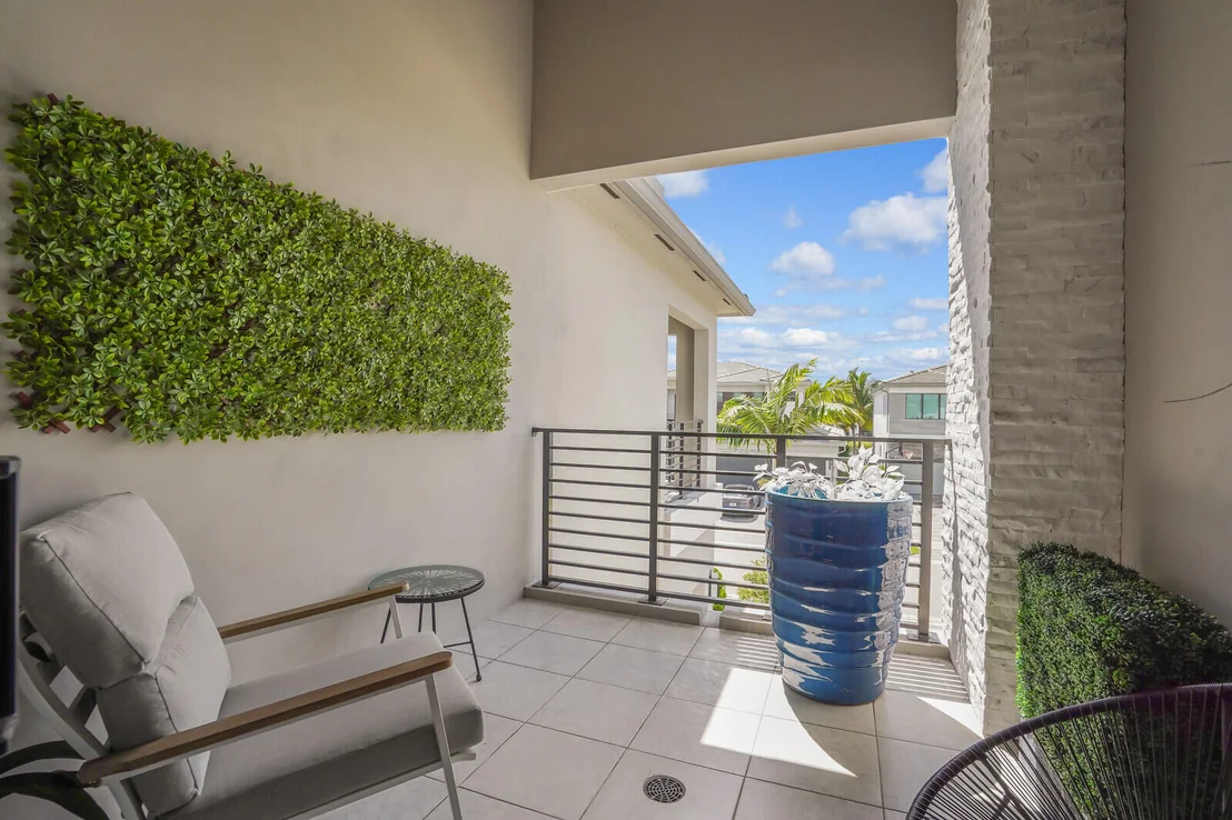 Photo of 8611 Dearborn River Way