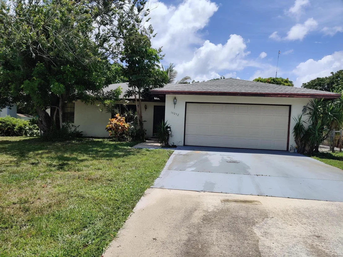 Photo of 19052 SE Hillcrest Drive