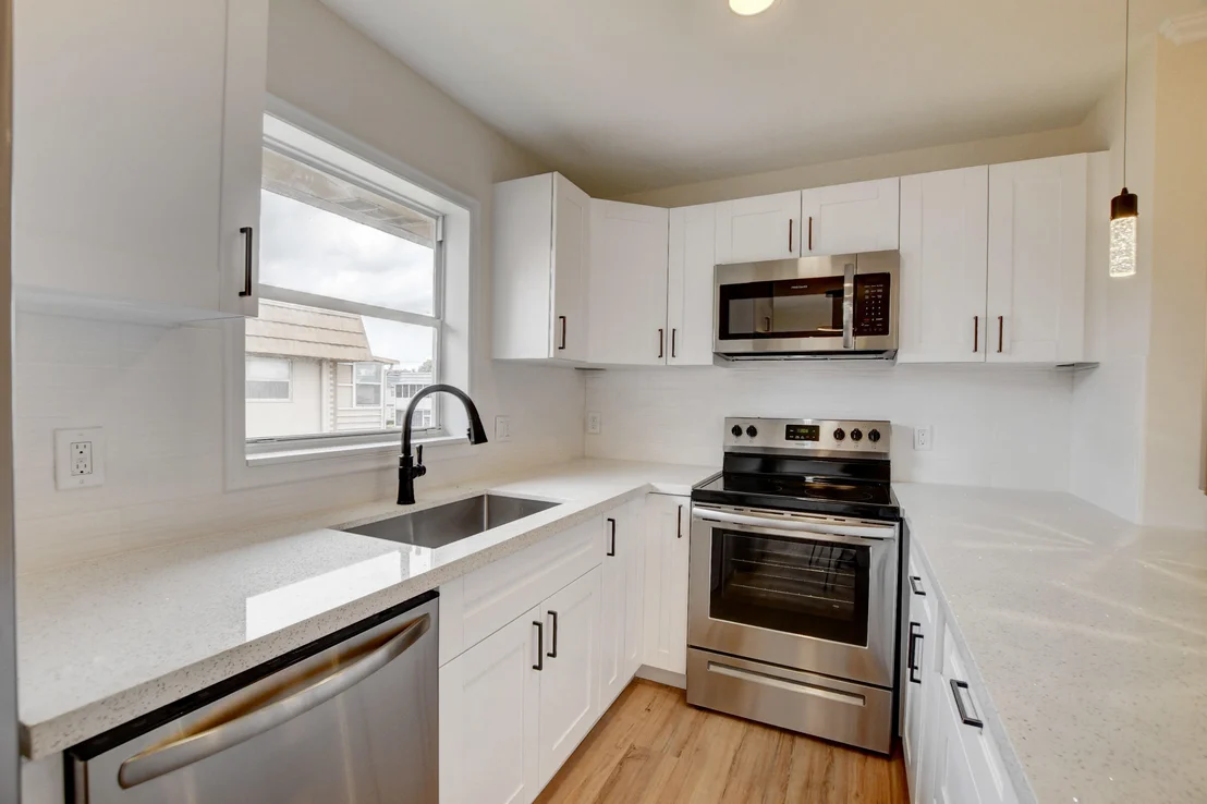 Photo of 449 Normandy J