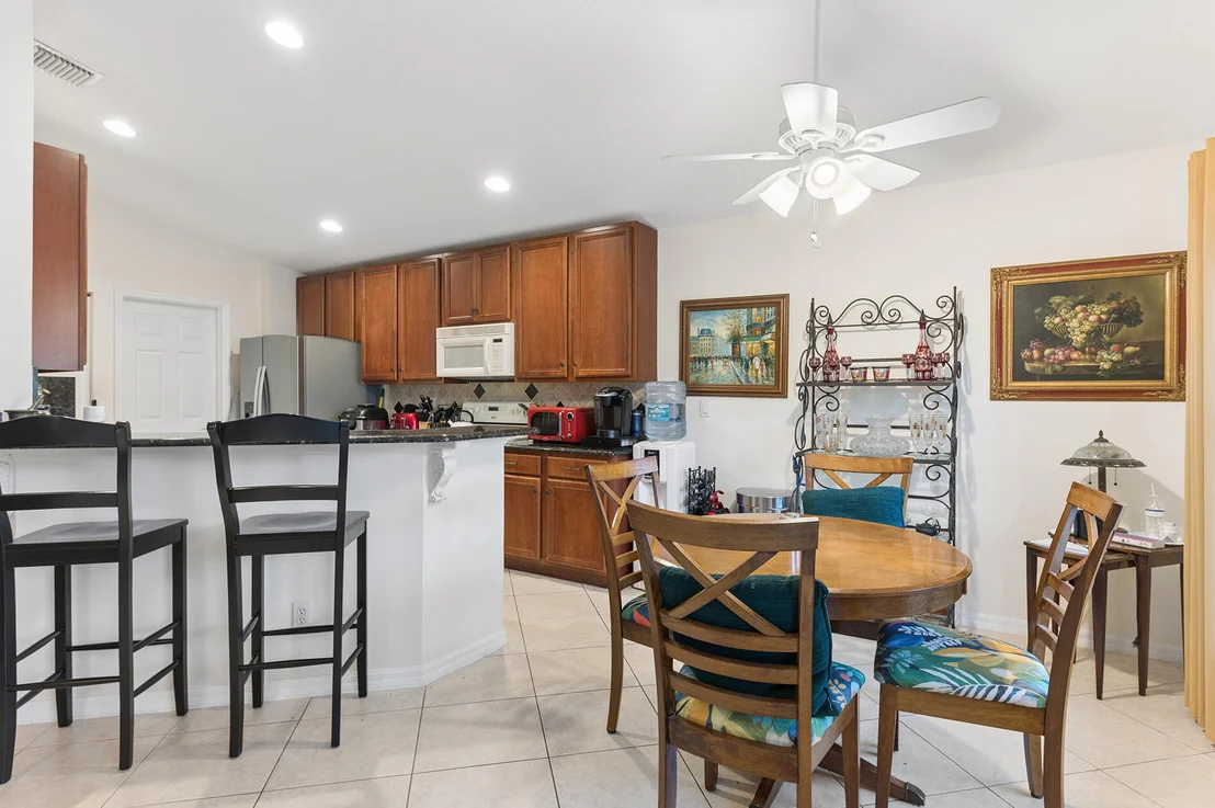 Photo of 12024 Roma Road