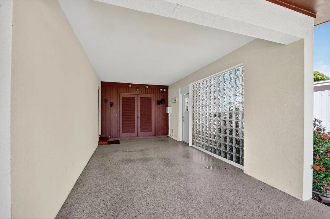 Photo of 133 Greenbrier Drive