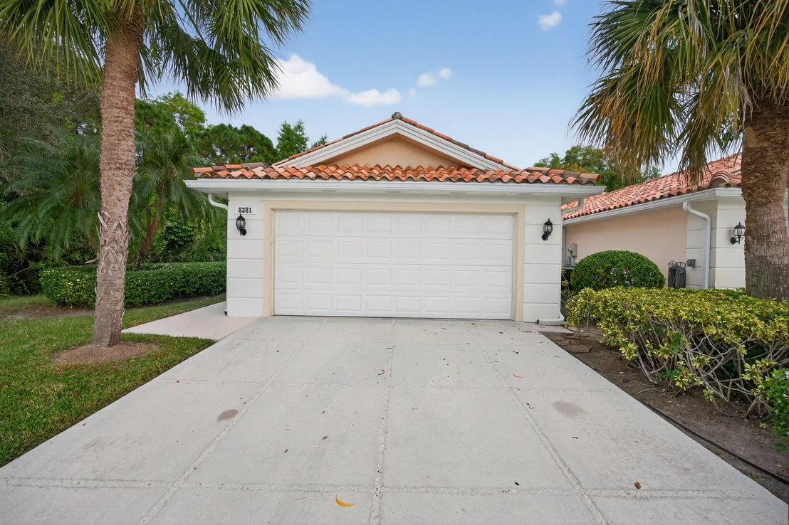 Photo of 8381 SE Double Tree Drive