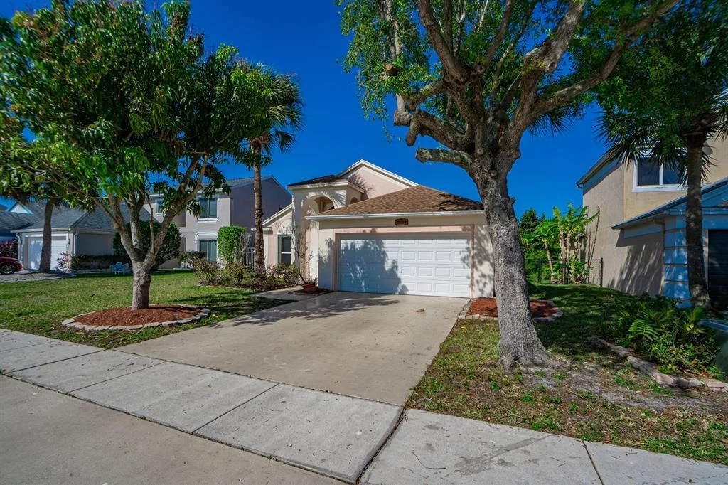 Photo of 22524 Middletown Drive