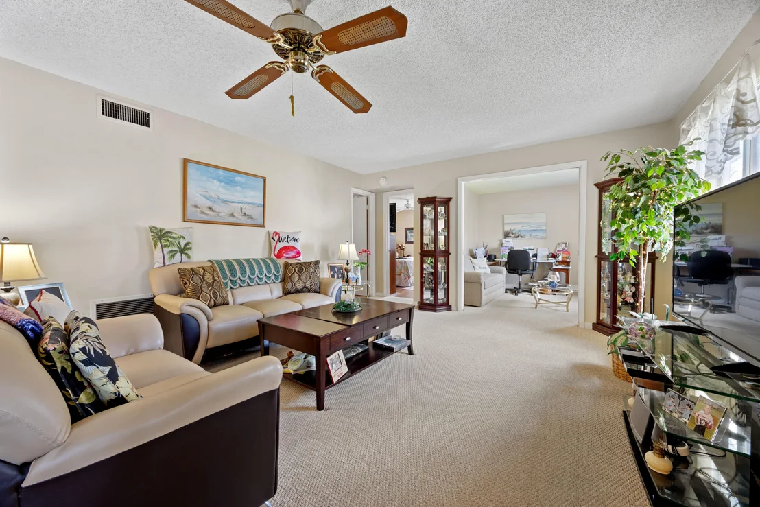 Photo of Unit B2 at 306 Pine Ridge Circle
