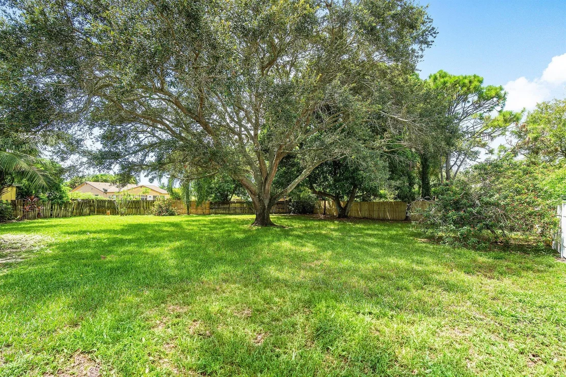 Photo of 6902 Athena Drive