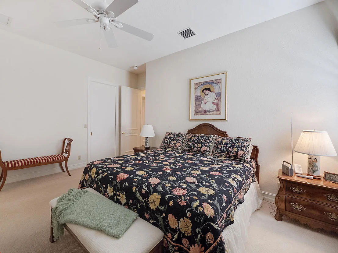 Photo of 5087 Pineview Circle