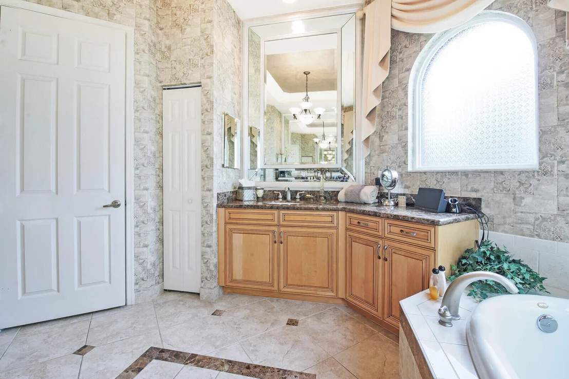 Photo of 9244 Pineville Drive