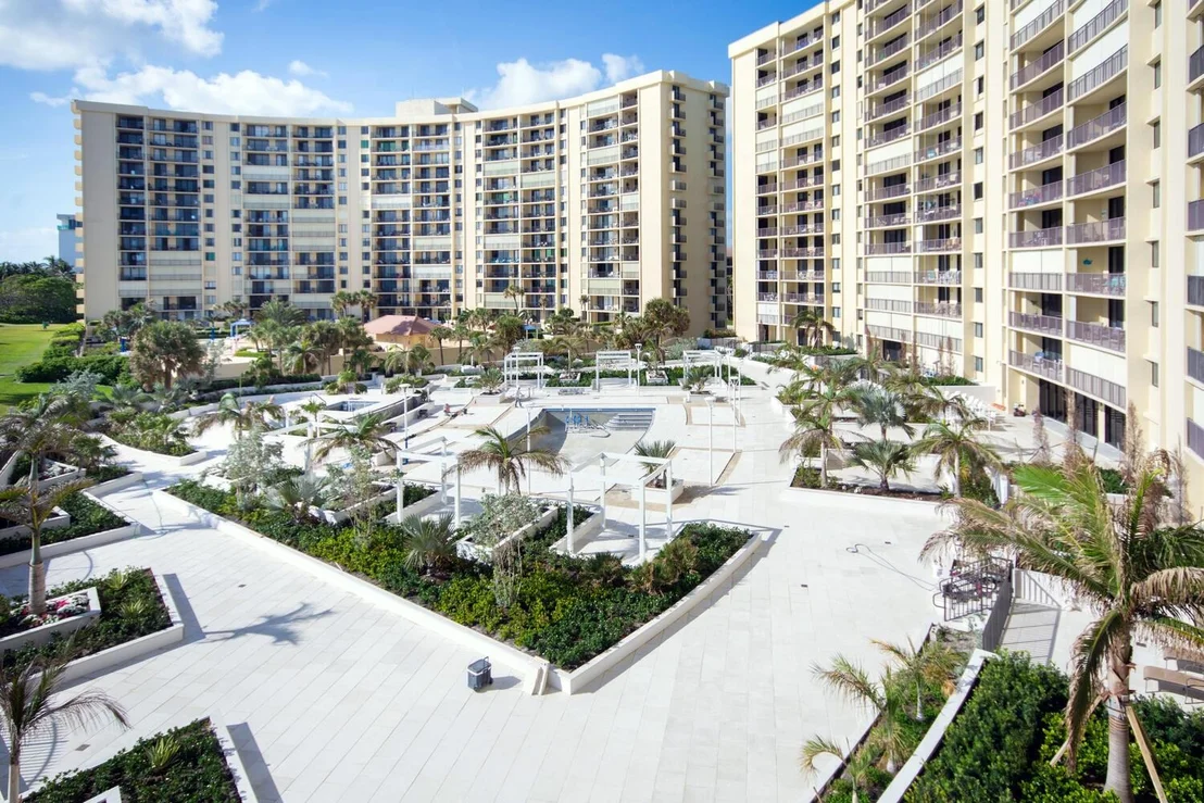 Photo of Unit 310 at 200 Ocean Trail Way