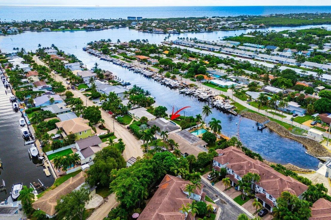 Photo of 638 Shore Drive
