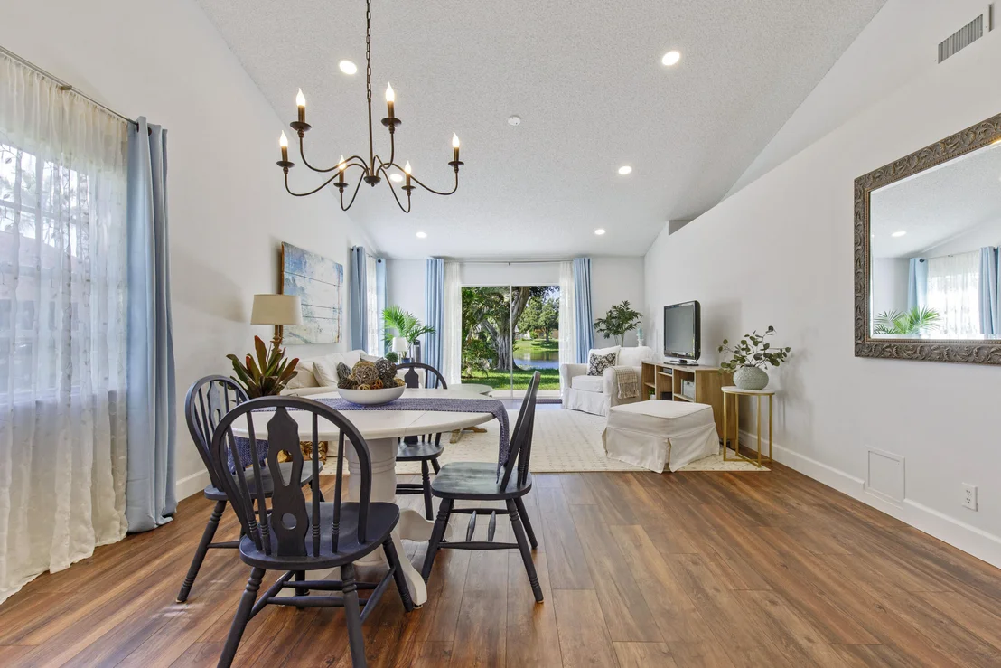 Photo of 1801 Stonehaven Drive