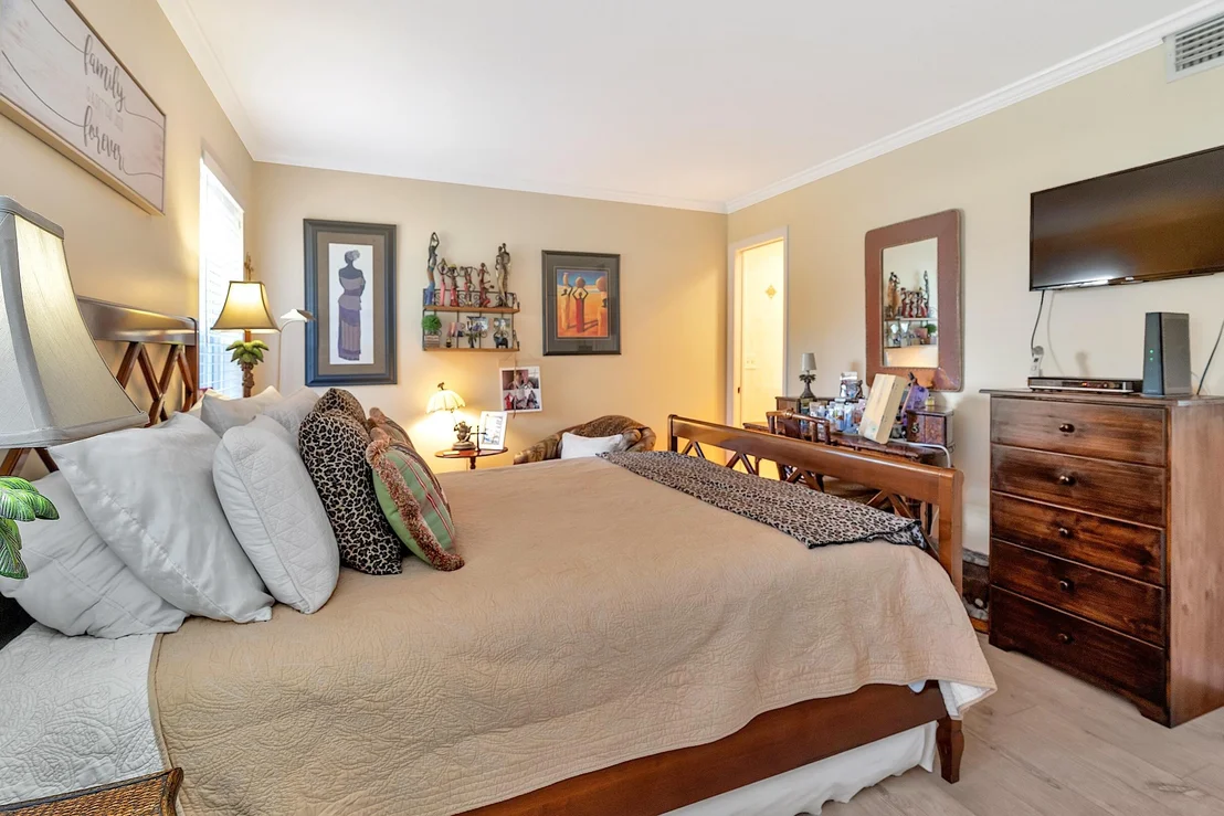 Photo of Unit 708 at 708 Laconia Circle
