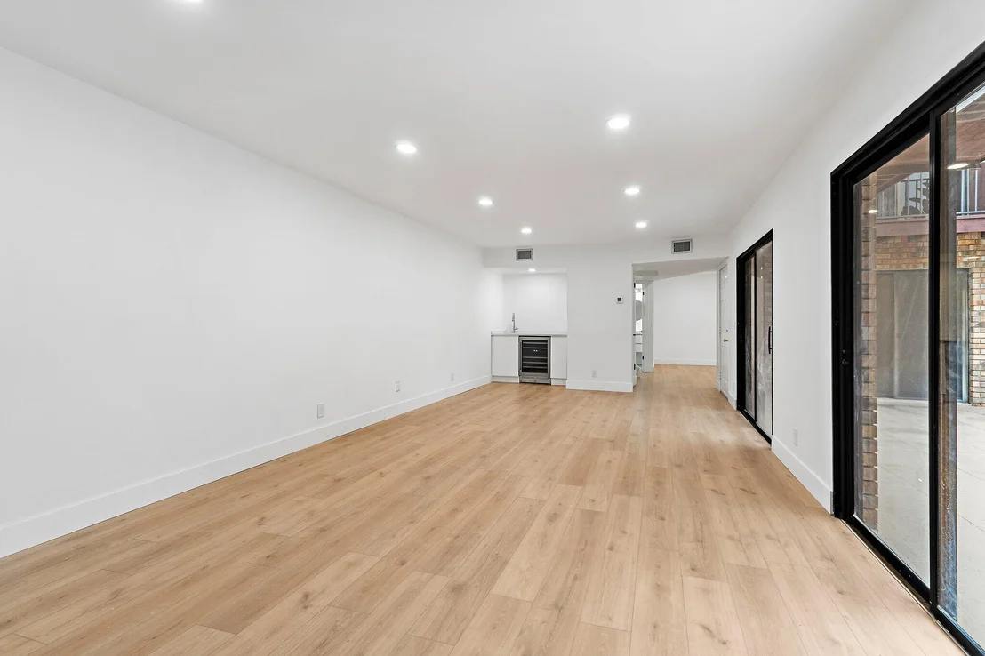 Photo of Unit 7C at 1420 Ocean Way