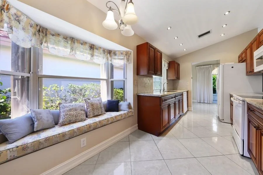 Photo of 6032 Bay Isles Drive