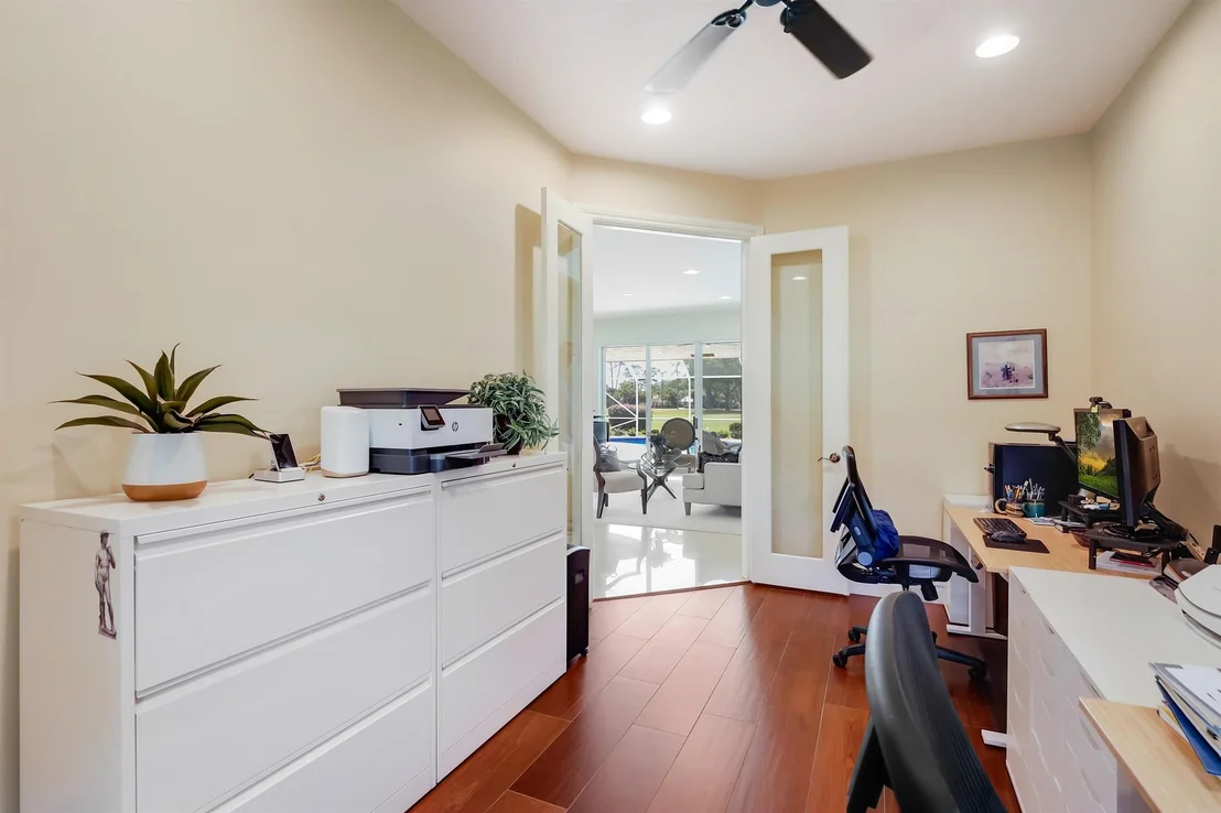 Photo of 391 Glenbrook Drive