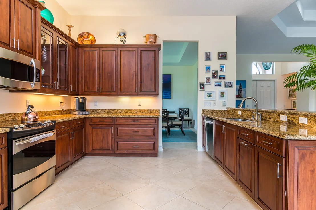 Photo of 10504 Whitewind Circle