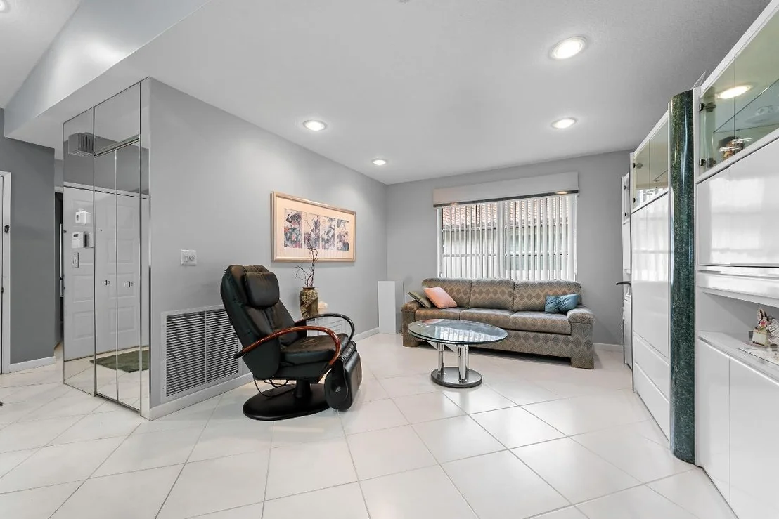 Photo of 6339 Mill Pointe Circle