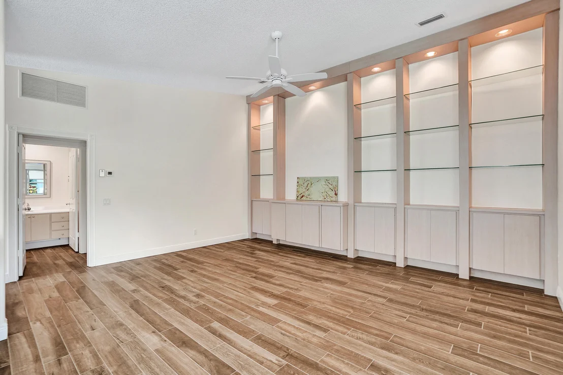Photo of 175 BRIER Circle
