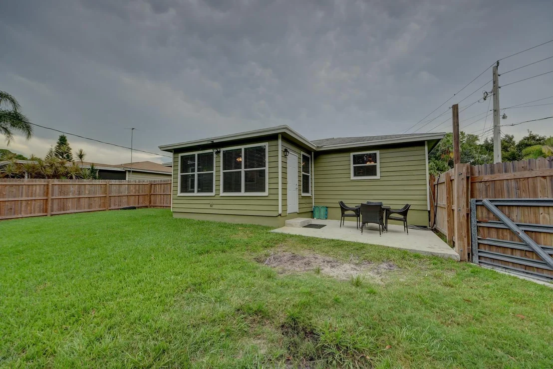 Photo of 6424 SE Thomas Drive