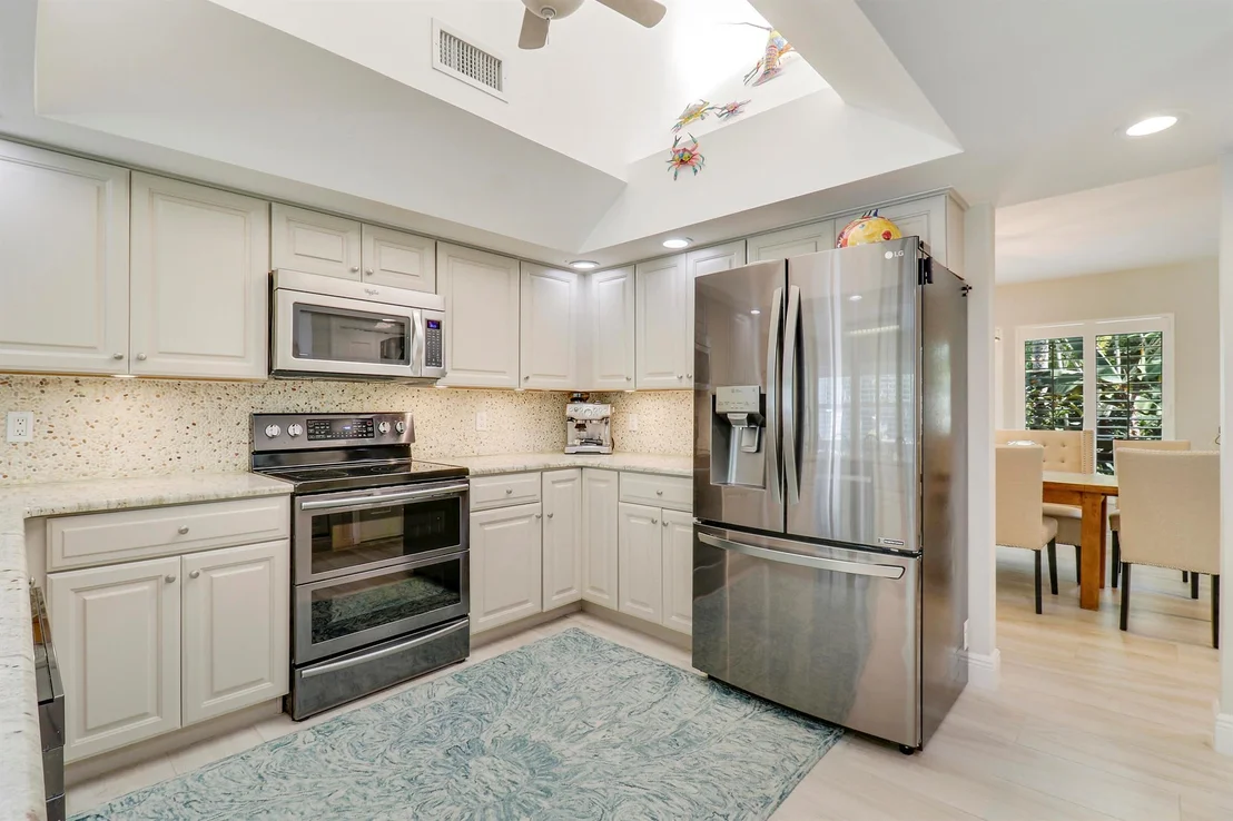 Photo of 6372 197th Place N