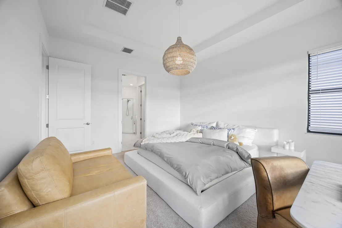Photo of 15890 Key Biscayne Lane