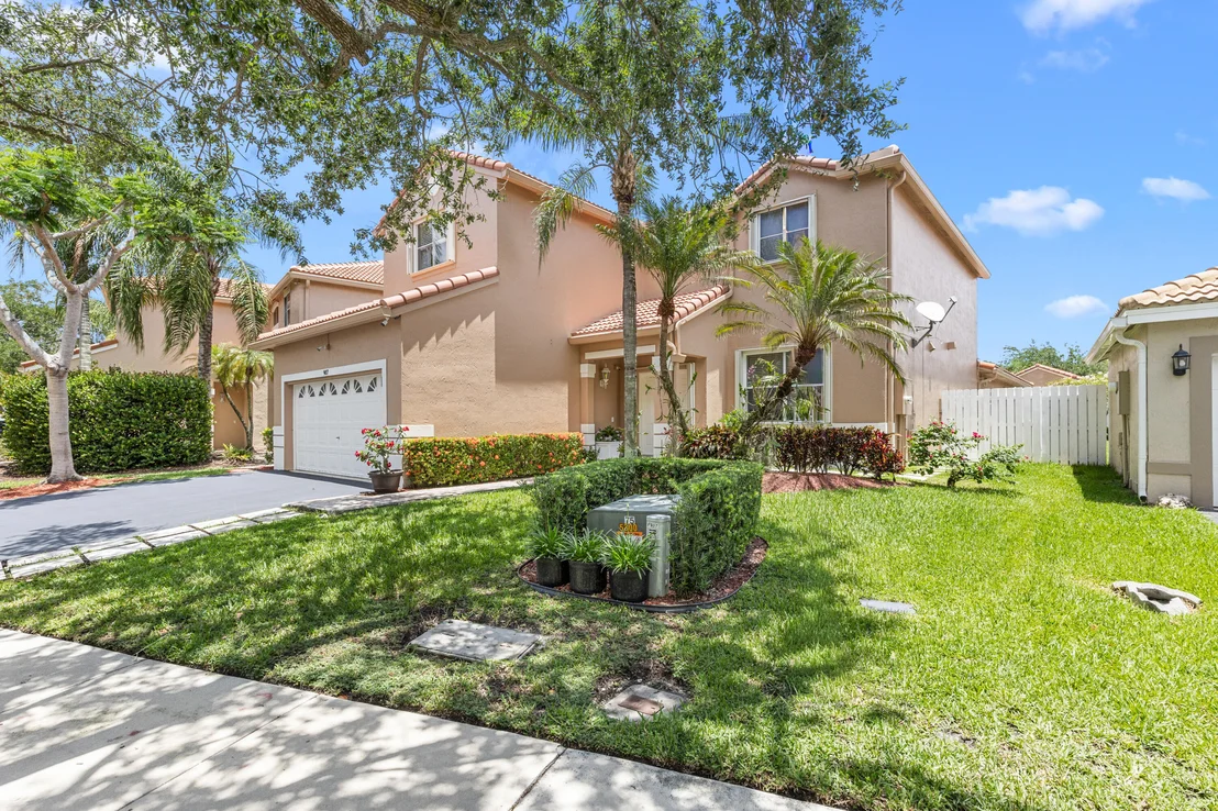 Photo of 907 Stanton Drive