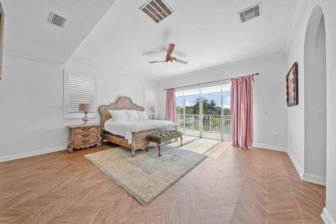 Photo of 2735 Shaughnessy Drive