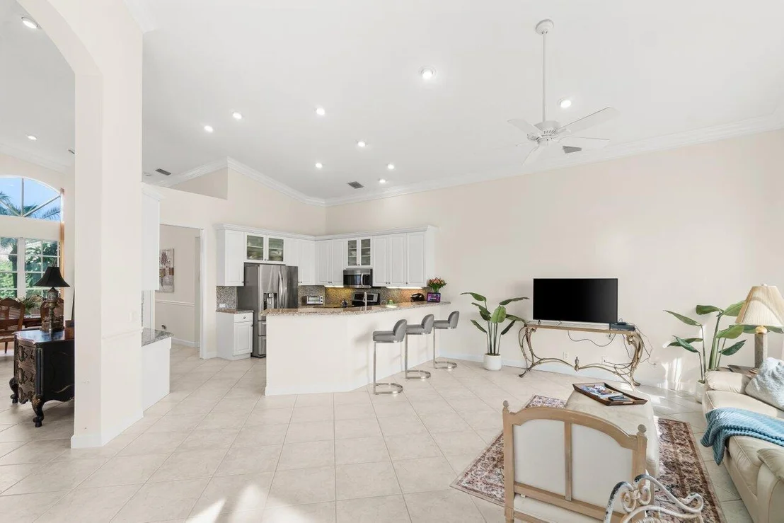 Photo of 6836 Chimere Terrace